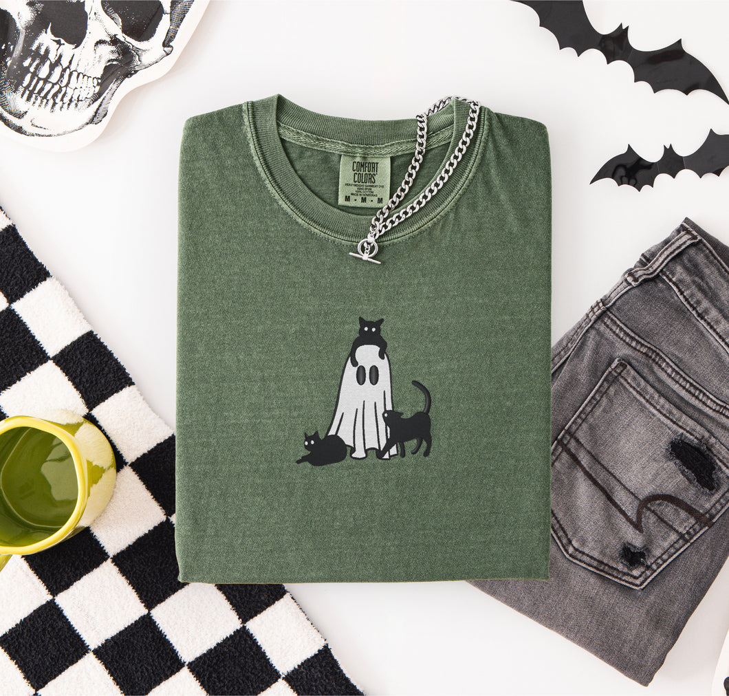 Ghost with Cats Embroidered T-shirt